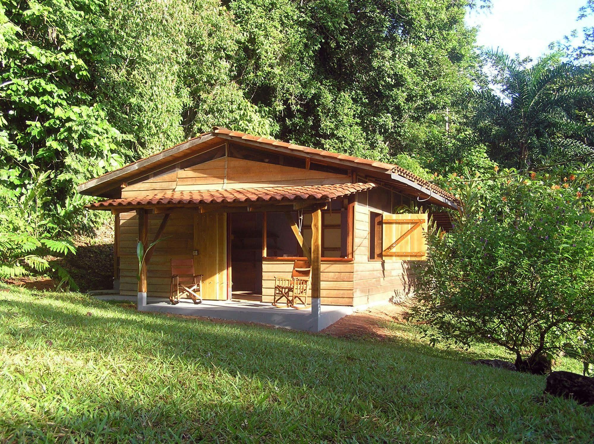 Suital Lodge Mogos Esterno foto