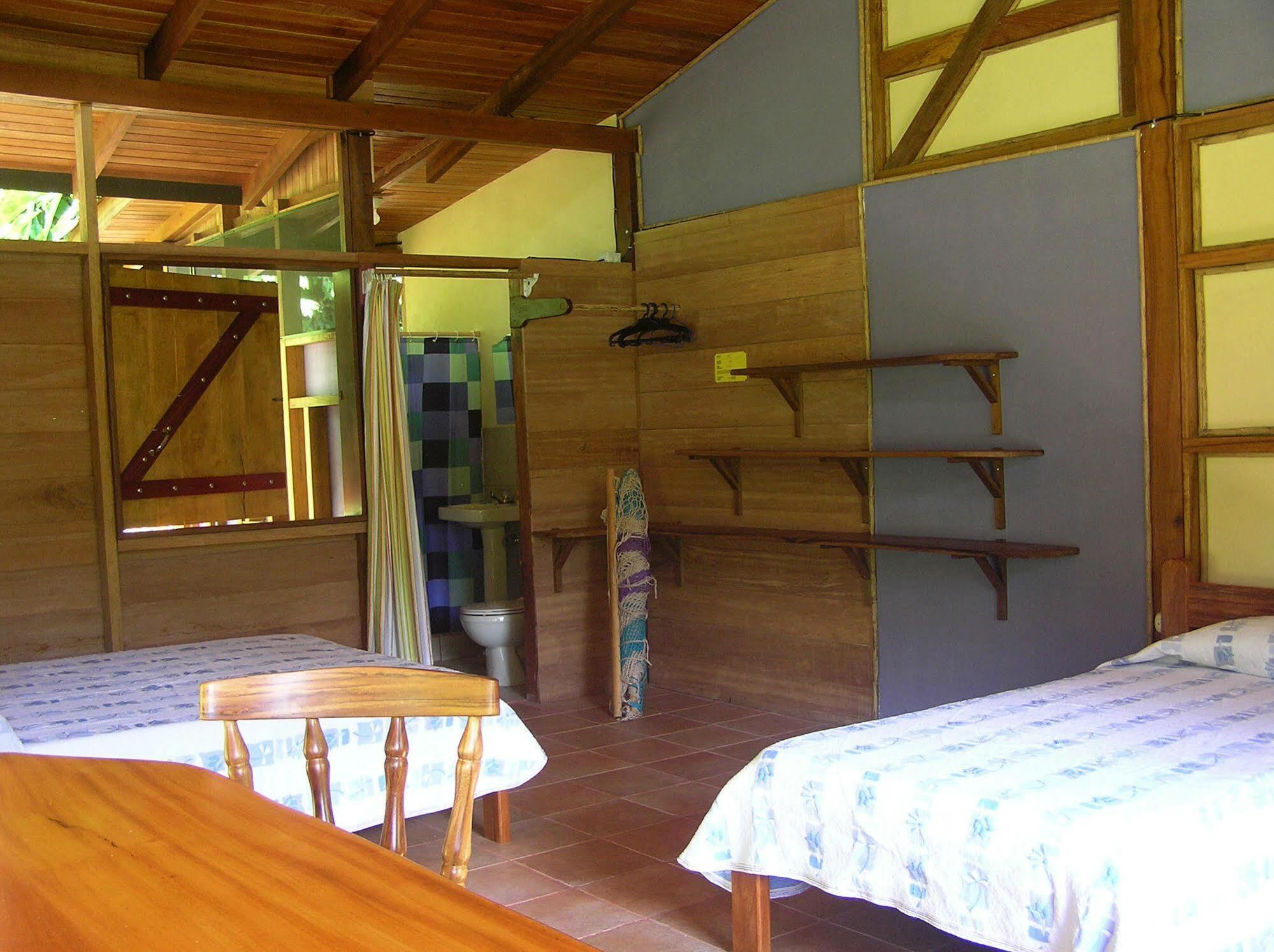 Suital Lodge Mogos Esterno foto